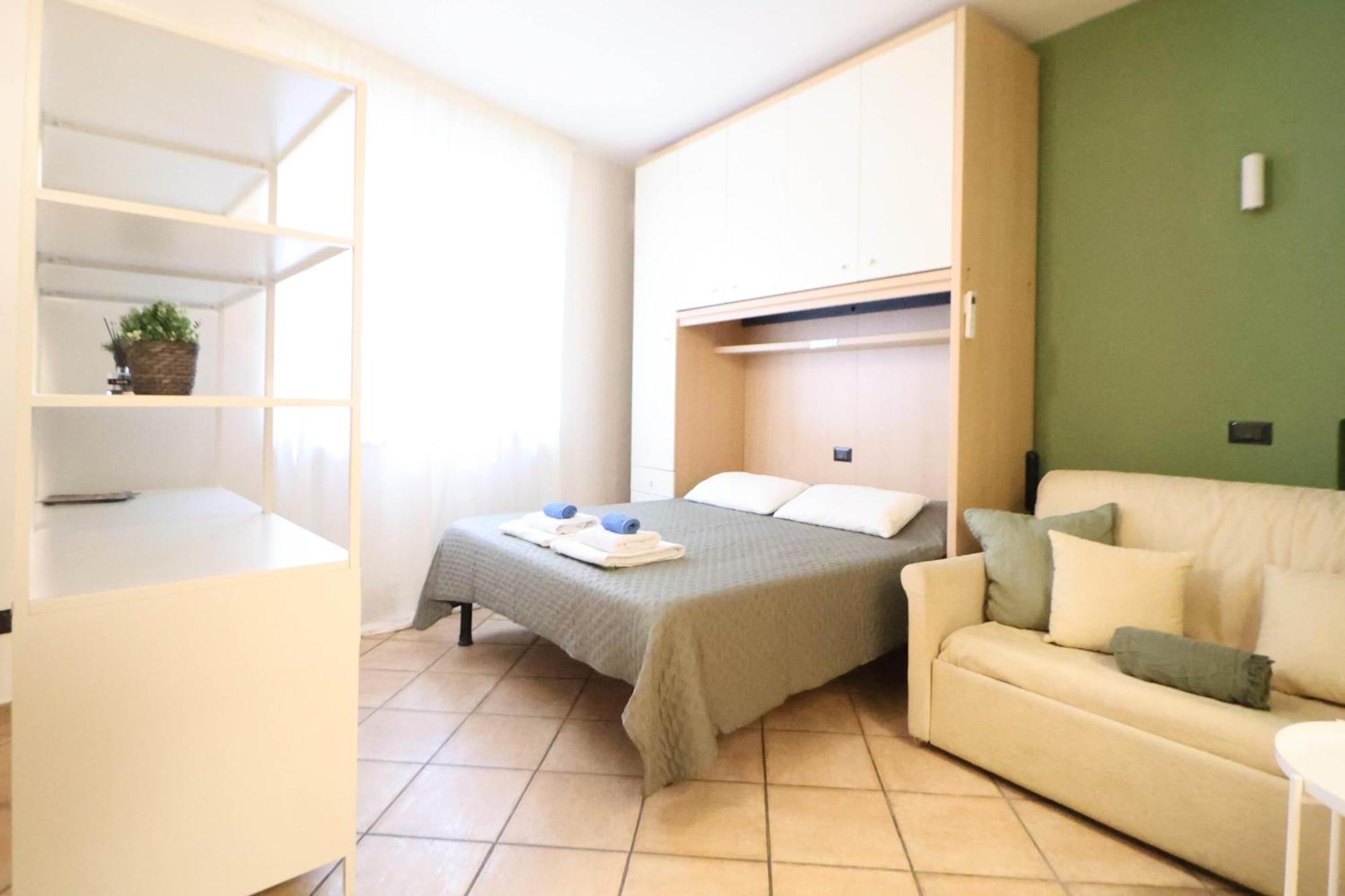 Nel Centro Di Desenzano Apartament